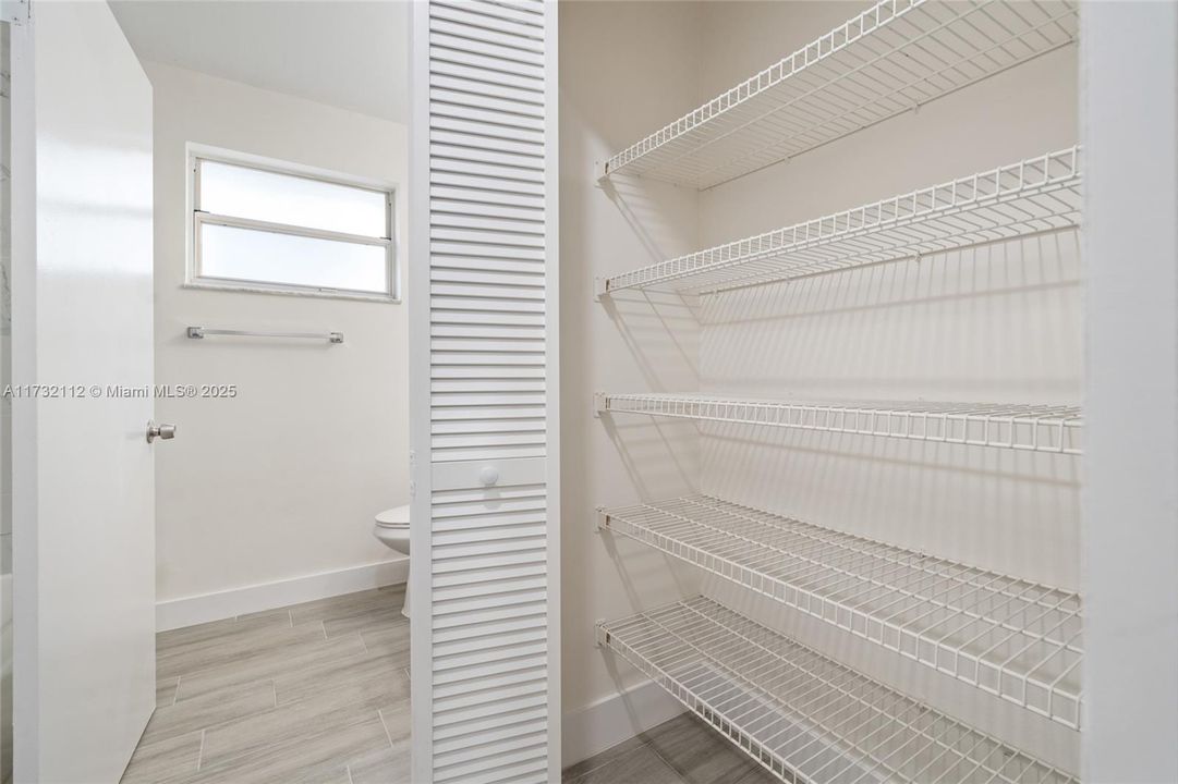 Недавно арендовано: $3,500 (4 спален, 2 ванн, 1609 Квадратных фут)