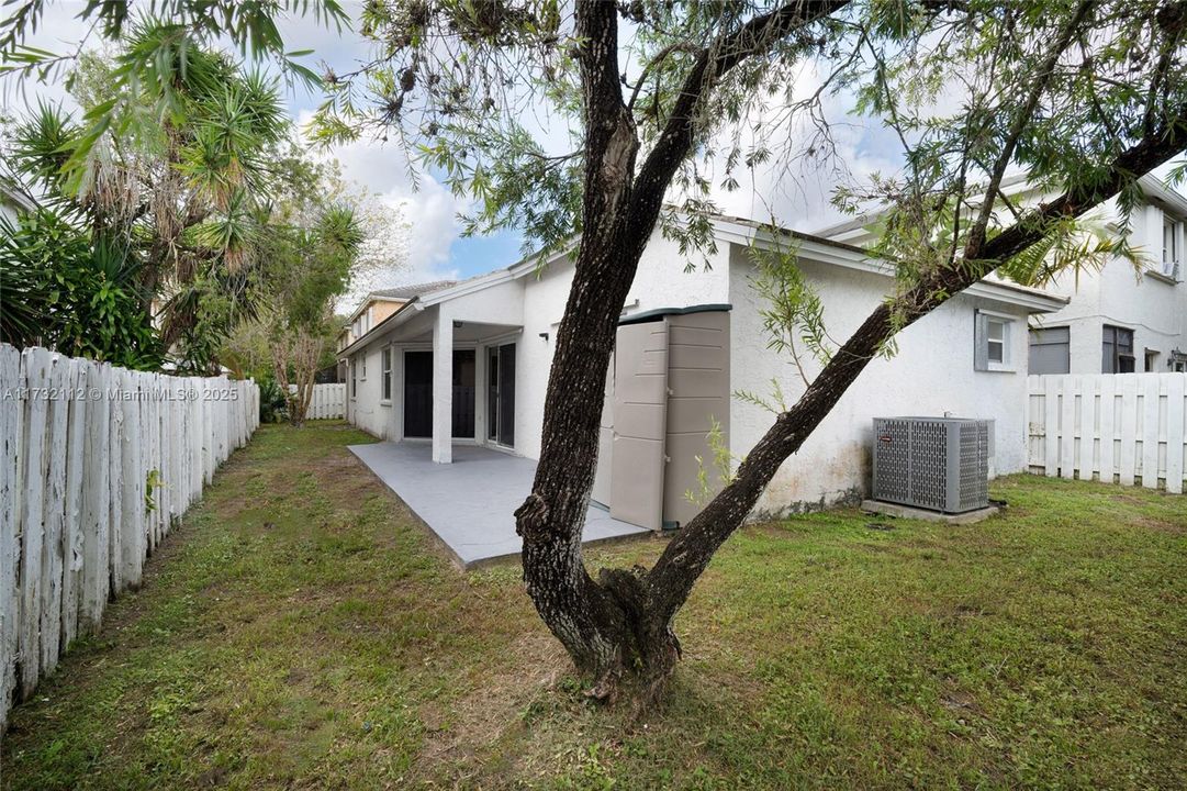 Недавно арендовано: $3,500 (4 спален, 2 ванн, 1609 Квадратных фут)