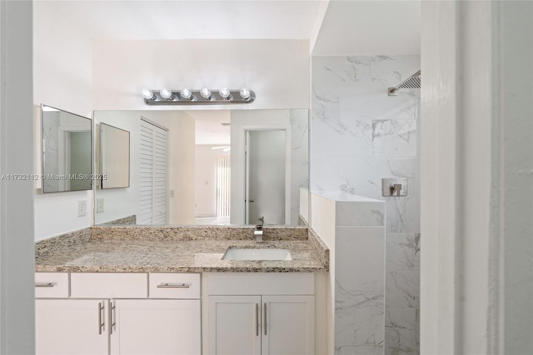 Недавно арендовано: $3,500 (4 спален, 2 ванн, 1609 Квадратных фут)