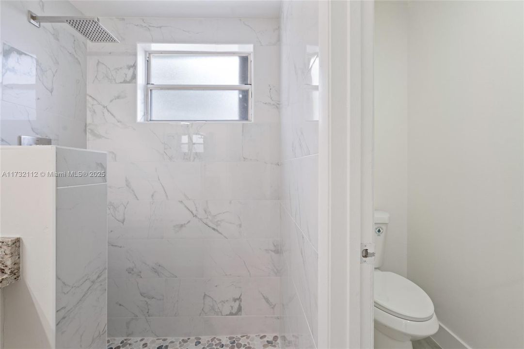 Недавно арендовано: $3,500 (4 спален, 2 ванн, 1609 Квадратных фут)