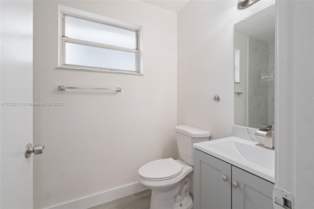 Недавно арендовано: $3,500 (4 спален, 2 ванн, 1609 Квадратных фут)