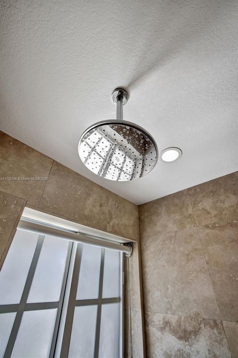 最近售出: $532,000 (3 贝兹, 2 浴室, 1848 平方英尺)