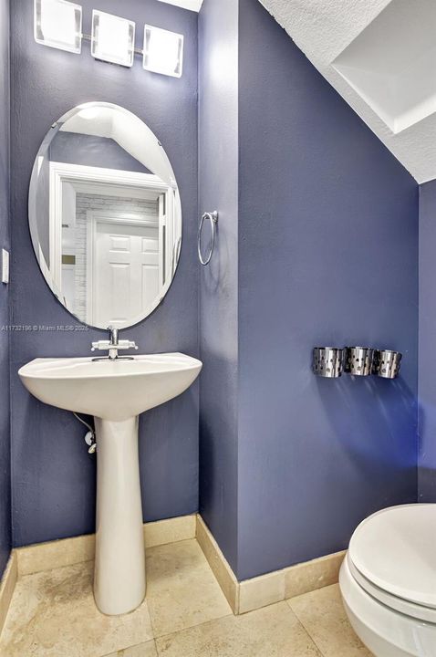 最近售出: $532,000 (3 贝兹, 2 浴室, 1848 平方英尺)