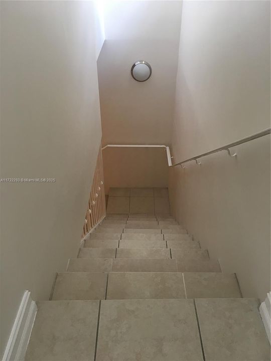 最近租的: $2,250 (2 贝兹, 2 浴室, 1250 平方英尺)