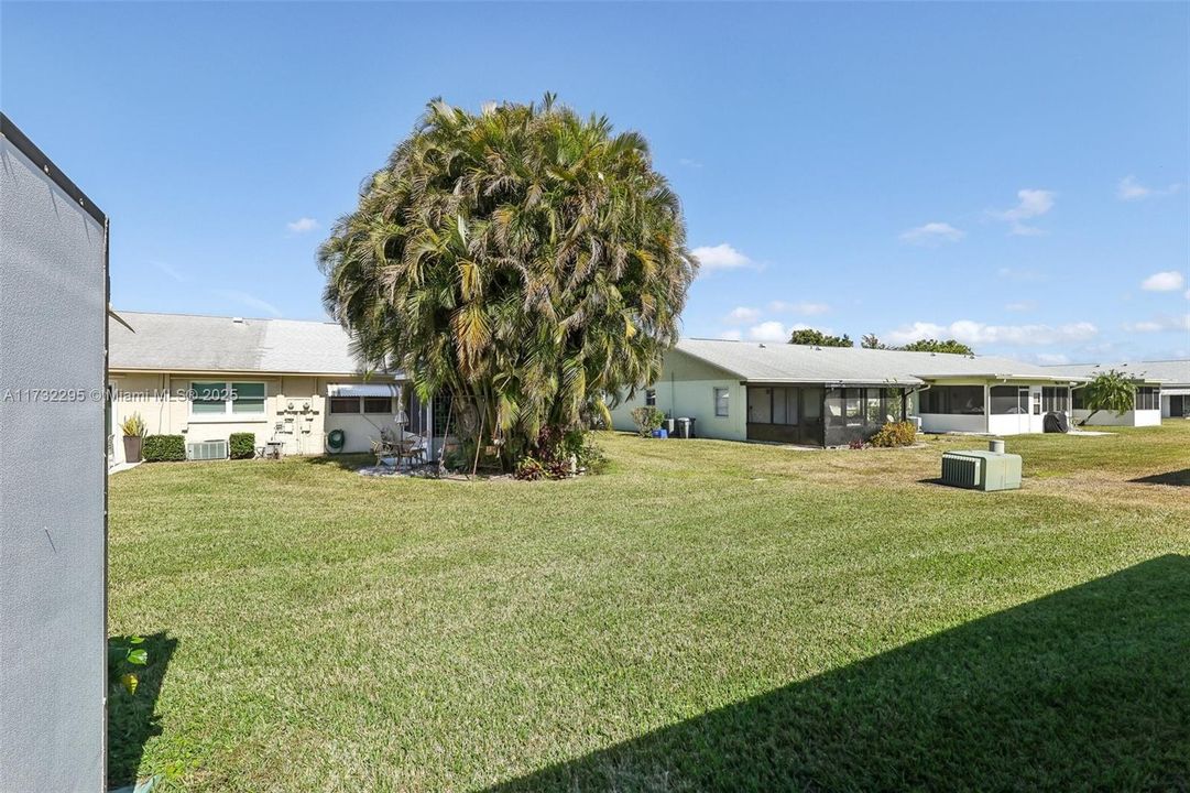 Recently Sold: $260,000 (2 beds, 2 baths, 1107 Square Feet)