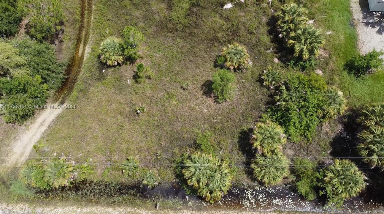 En Venta: $158,000 (2.73 acres)