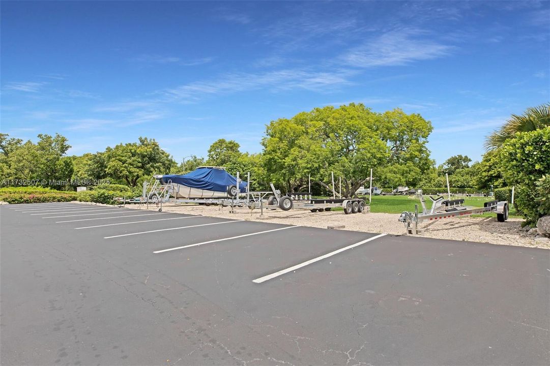 На продажу: $2,150,000 (3 спален, 2 ванн, 2127 Квадратных фут)