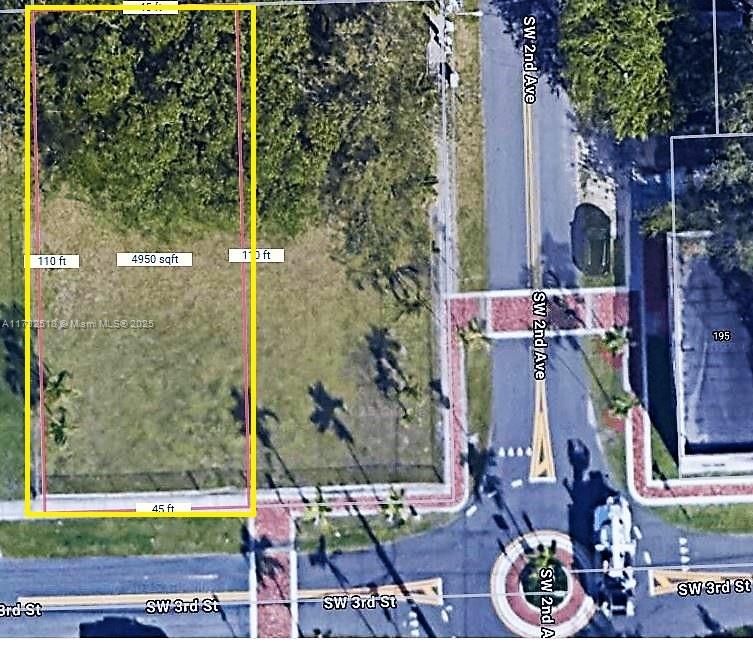 Recently Sold: $160,000 (0.11 acres)