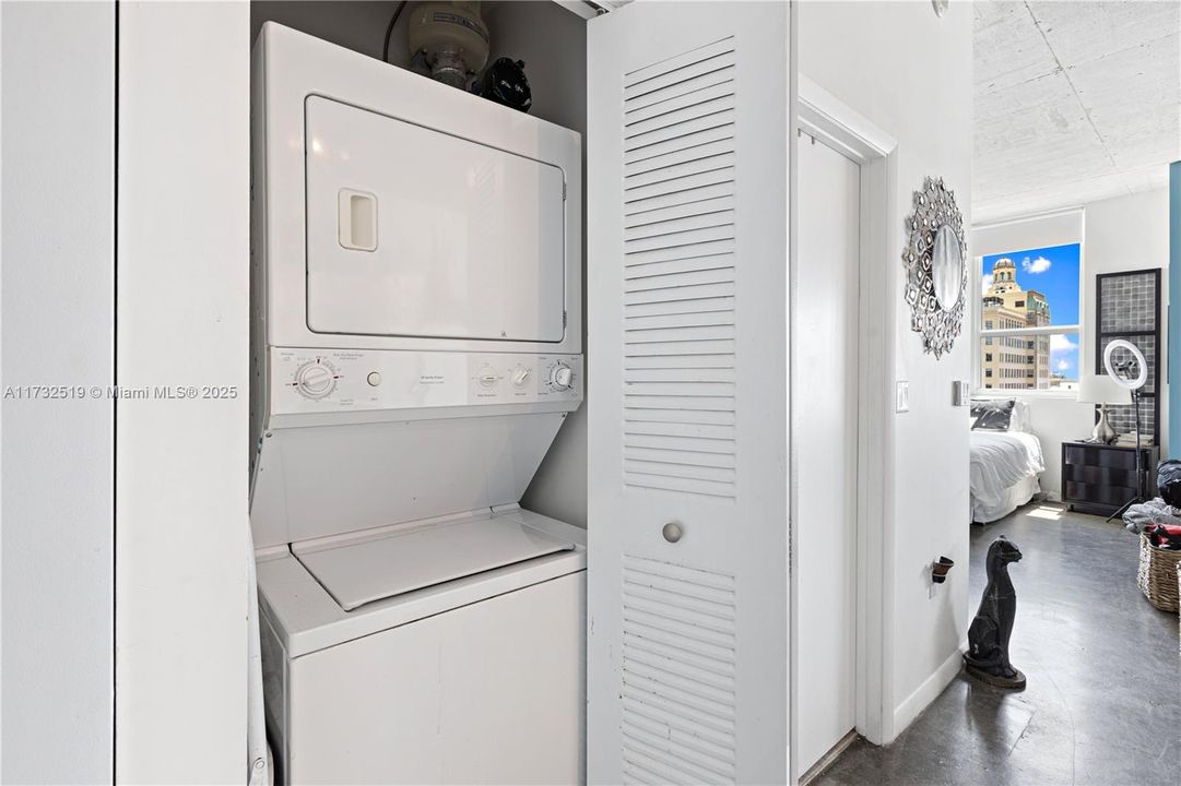 Vendido Recientemente: $325,000 (1 camas, 1 baños, 662 Pies cuadrados)