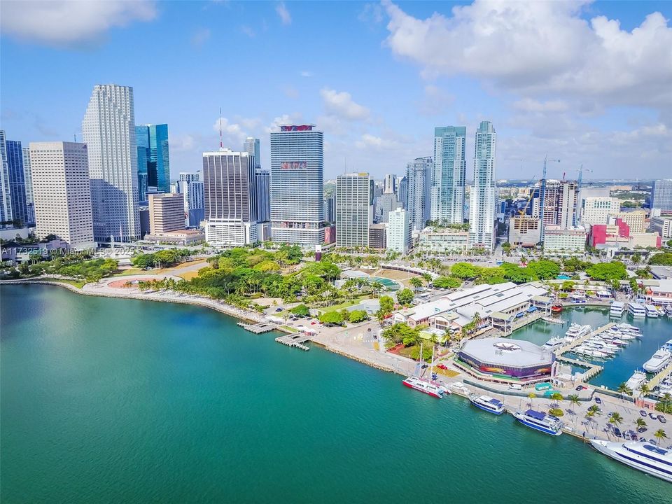 Vendido Recientemente: $325,000 (1 camas, 1 baños, 662 Pies cuadrados)