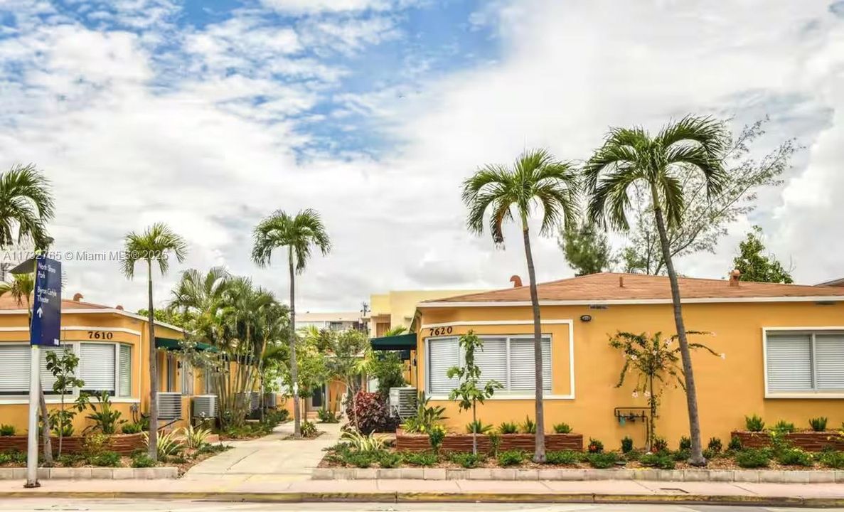 На продажу: $4,650,000 (0 спален, 0 ванн, 0 Квадратных фут)