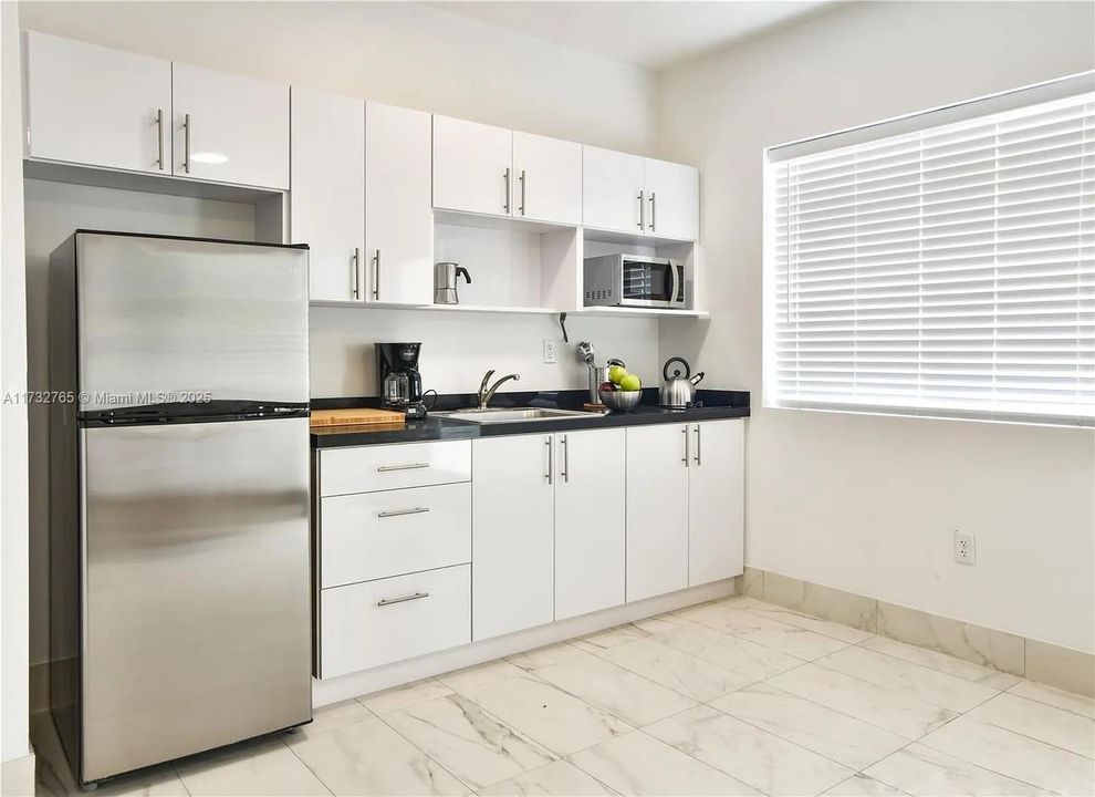 На продажу: $4,650,000 (0 спален, 0 ванн, 0 Квадратных фут)