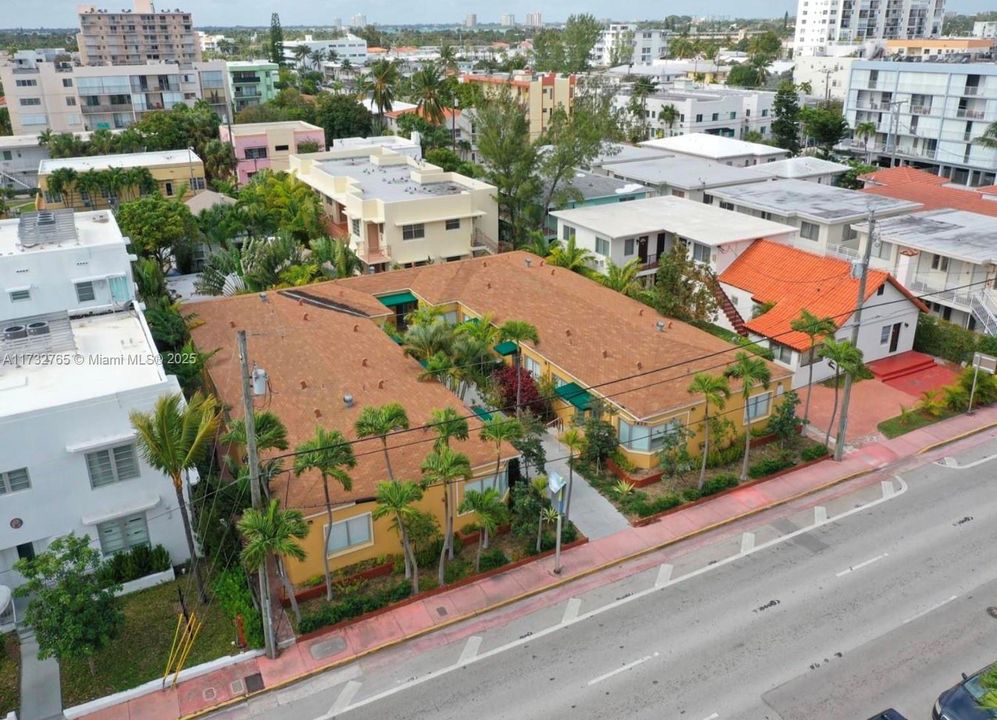 На продажу: $4,650,000 (0 спален, 0 ванн, 0 Квадратных фут)