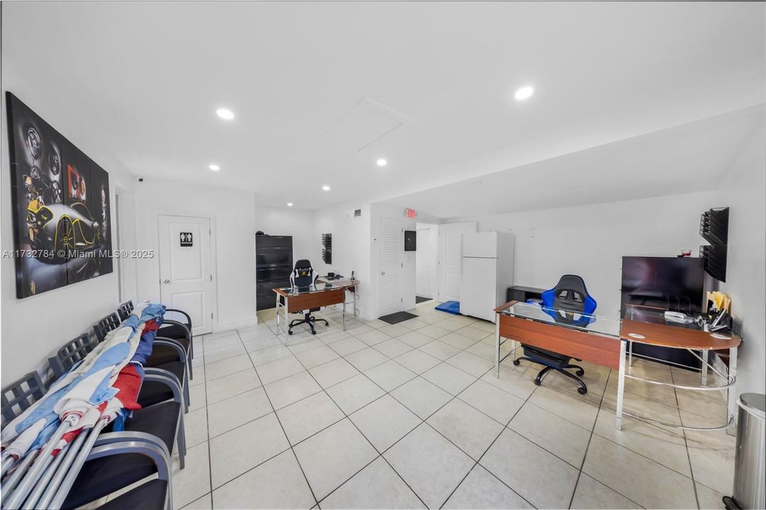 最近租的: $7,500 (0 贝兹, 0 浴室, 0 平方英尺)