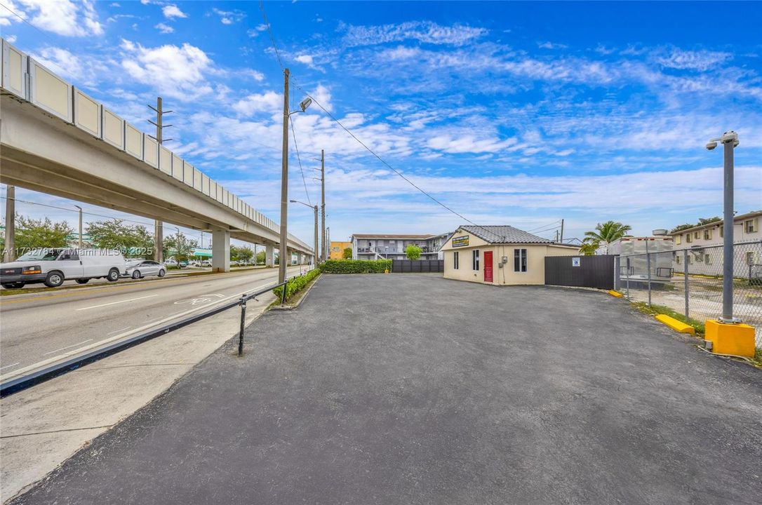 最近租的: $7,500 (0 贝兹, 0 浴室, 0 平方英尺)