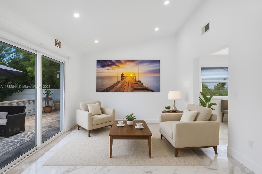 Activo con contrato: $4,000 (3 camas, 2 baños, 0 Pies cuadrados)