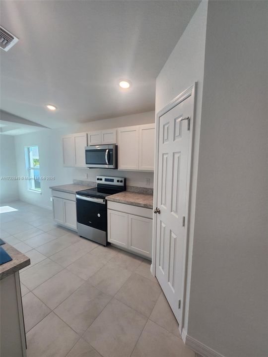 En Renta: $2,550 (3 camas, 2 baños, 0 Pies cuadrados)