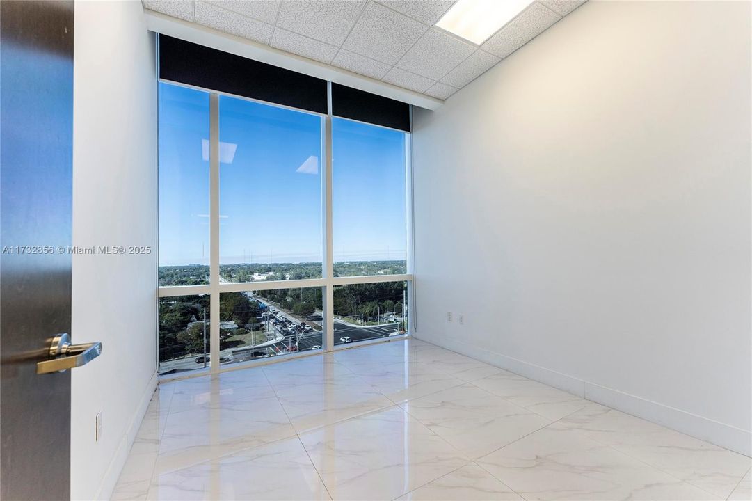 Recently Rented: $4,000 (0 beds, 0 baths, 0 Square Feet)