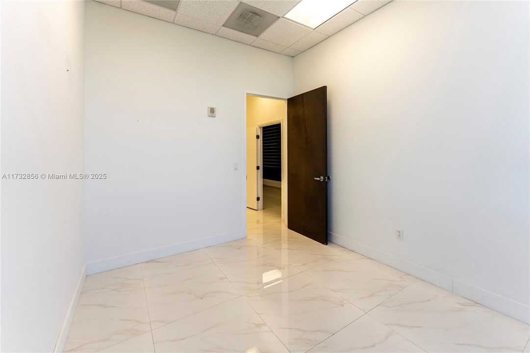 Recently Rented: $4,000 (0 beds, 0 baths, 0 Square Feet)