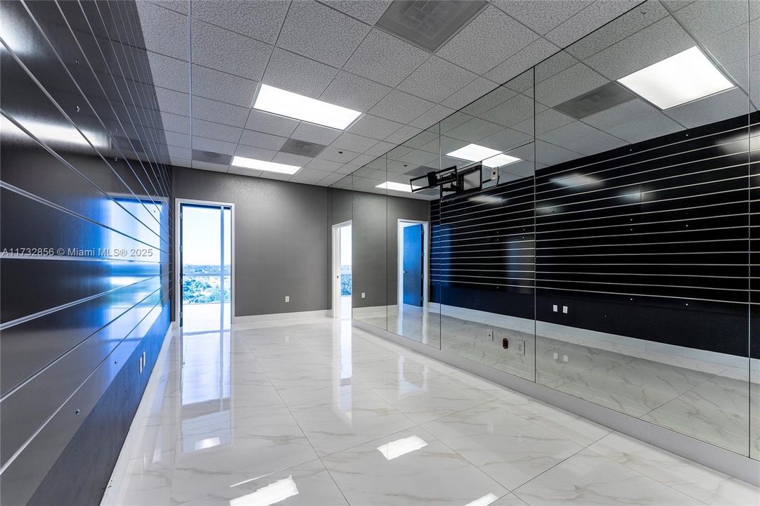 Recently Rented: $4,000 (0 beds, 0 baths, 0 Square Feet)