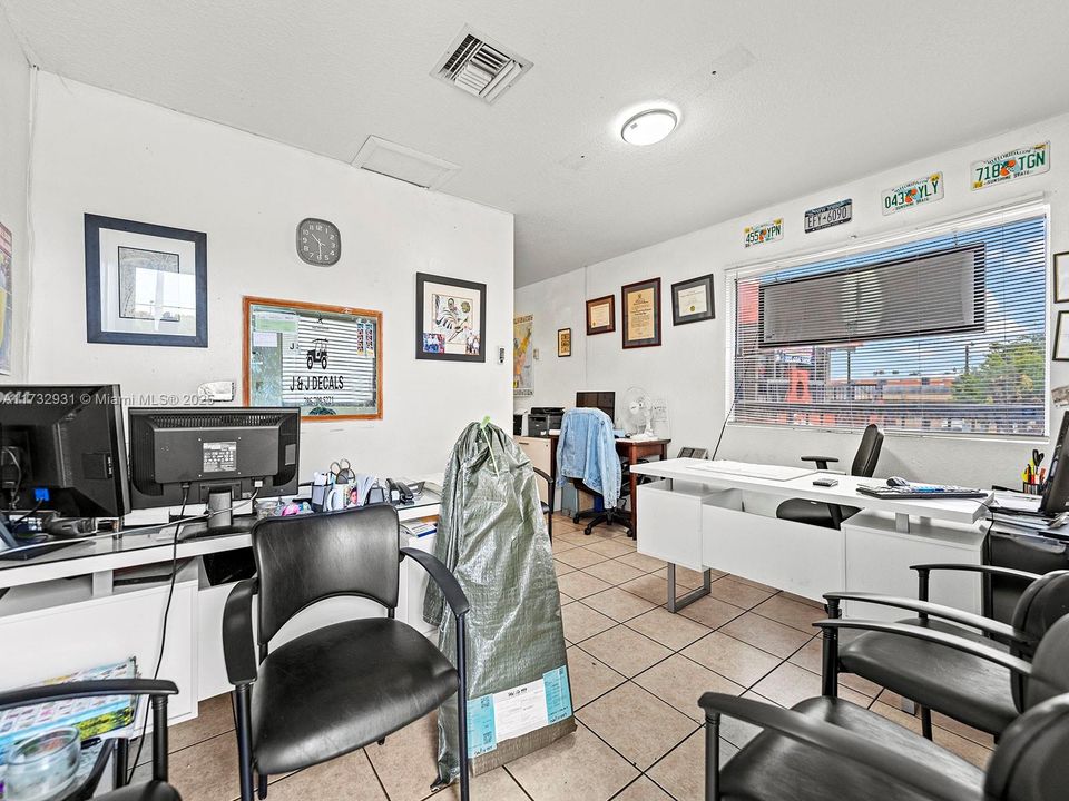 Recently Sold: $3,500,000 (0 beds, 0 baths, 0 Square Feet)