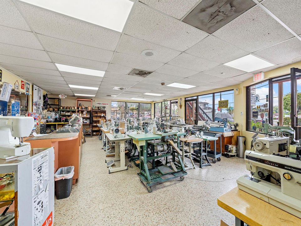 Recently Sold: $3,500,000 (0 beds, 0 baths, 0 Square Feet)