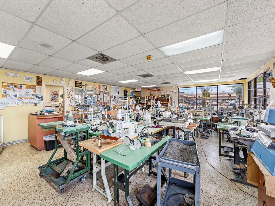 Recently Sold: $3,500,000 (0 beds, 0 baths, 0 Square Feet)