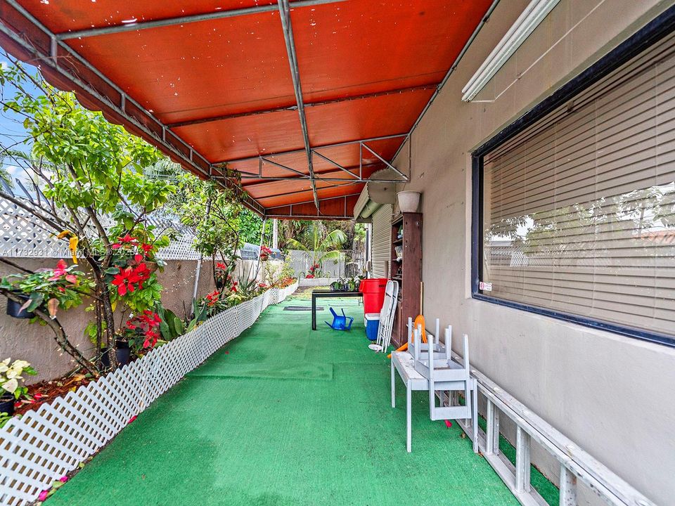 Recently Sold: $3,500,000 (0 beds, 0 baths, 0 Square Feet)