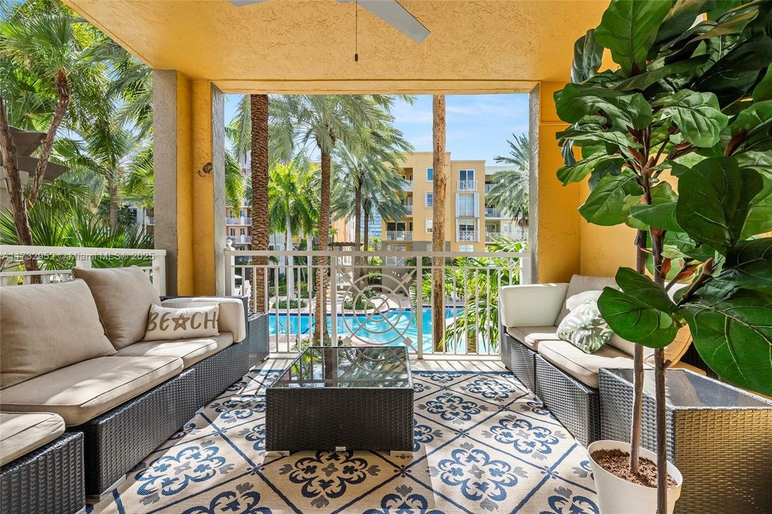 Recently Sold: $1,495,000 (3 beds, 3 baths, 1485 Square Feet)