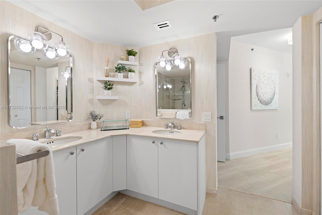 Recently Sold: $1,495,000 (3 beds, 3 baths, 1485 Square Feet)