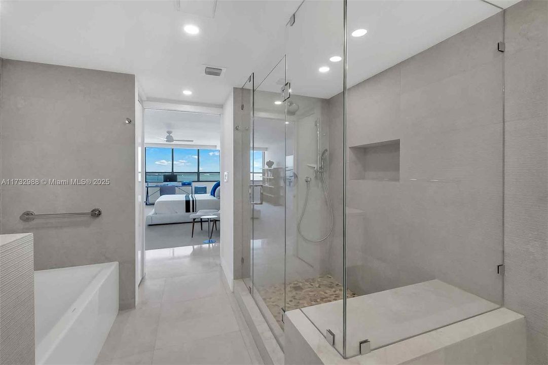 Vendido Recientemente: $1,599,000 (2 camas, 2 baños, 1882 Pies cuadrados)