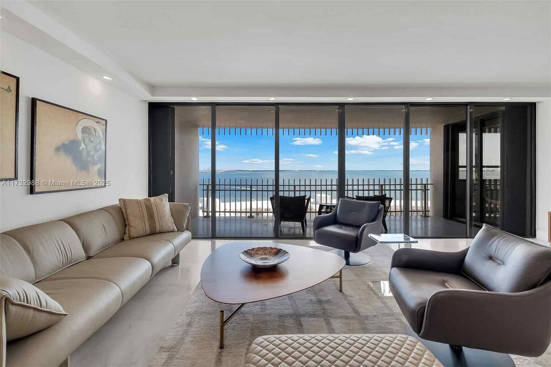 Vendido Recientemente: $1,599,000 (2 camas, 2 baños, 1882 Pies cuadrados)