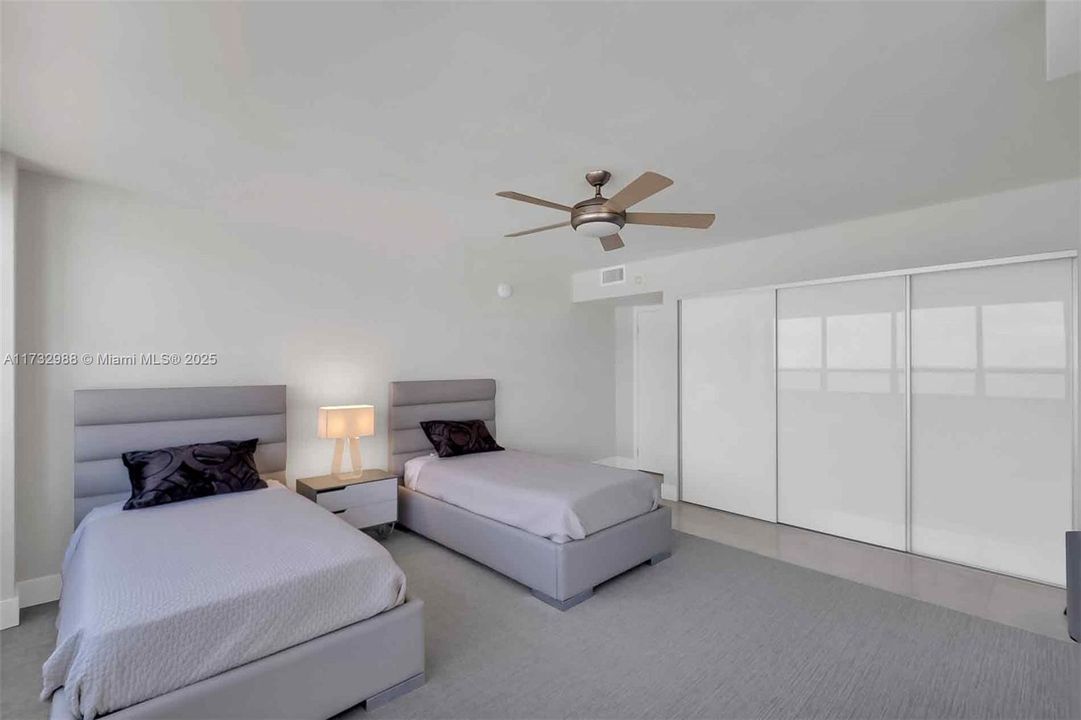 Vendido Recientemente: $1,599,000 (2 camas, 2 baños, 1882 Pies cuadrados)