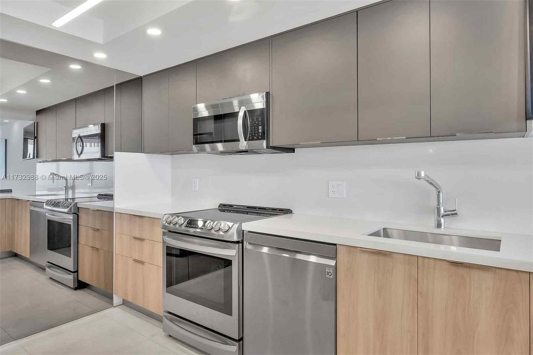 Vendido Recientemente: $1,599,000 (2 camas, 2 baños, 1882 Pies cuadrados)