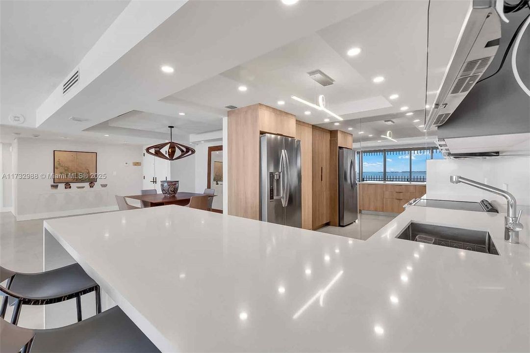 Vendido Recientemente: $1,599,000 (2 camas, 2 baños, 1882 Pies cuadrados)