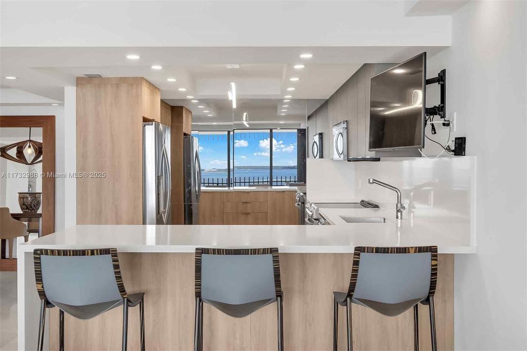 Vendido Recientemente: $1,599,000 (2 camas, 2 baños, 1882 Pies cuadrados)