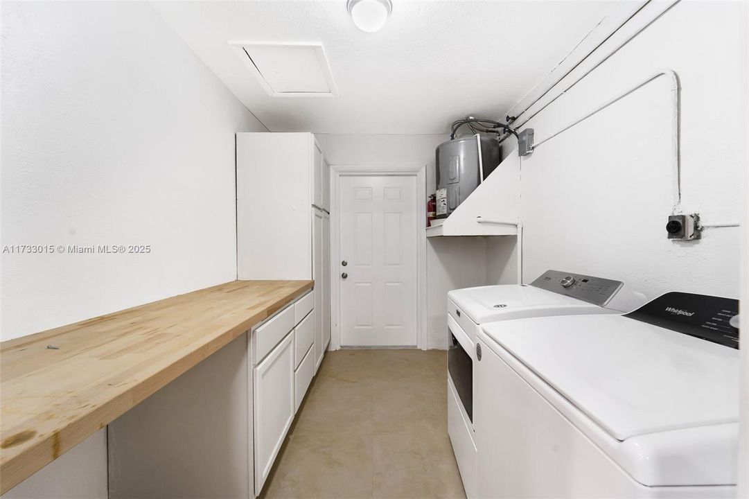 Недавно арендовано: $4,200 (4 спален, 2 ванн, 1992 Квадратных фут)