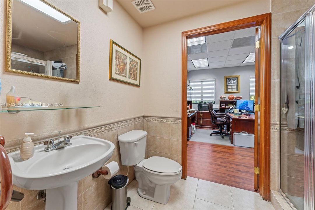 Active With Contract: $3,700,000 (0 beds, 0 baths, 0 Square Feet)