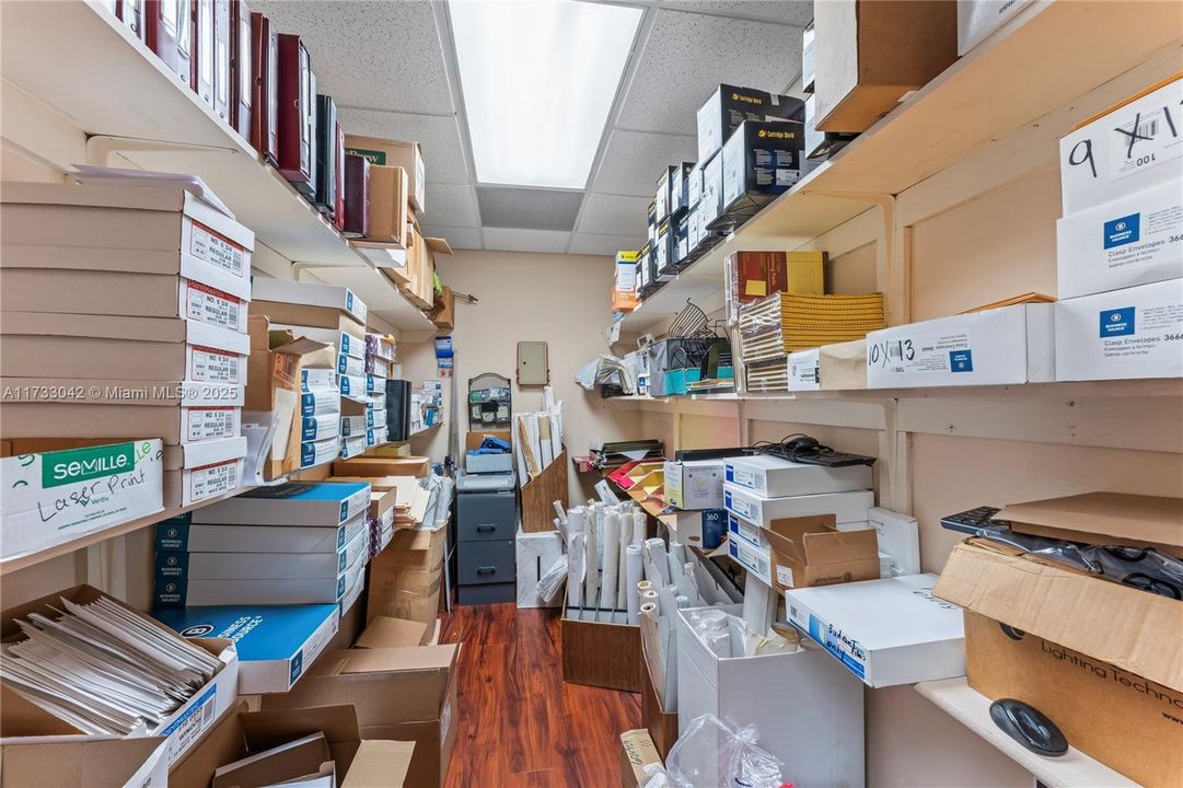 Active With Contract: $3,700,000 (0 beds, 0 baths, 0 Square Feet)