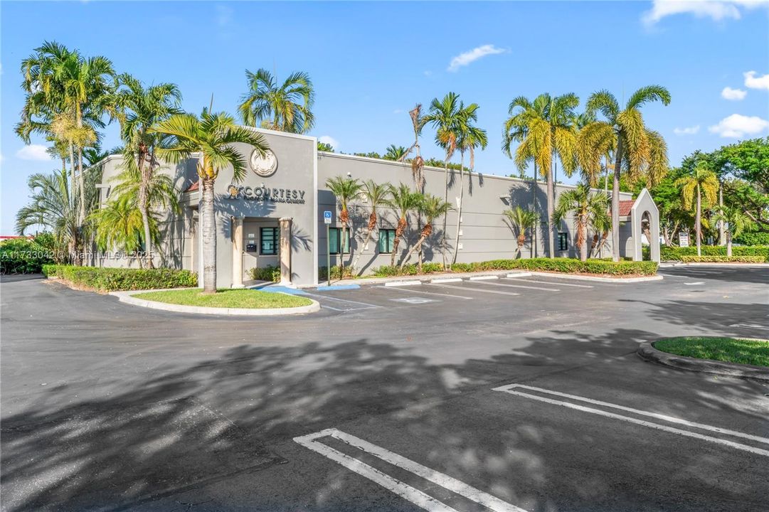 Active With Contract: $3,700,000 (0 beds, 0 baths, 0 Square Feet)