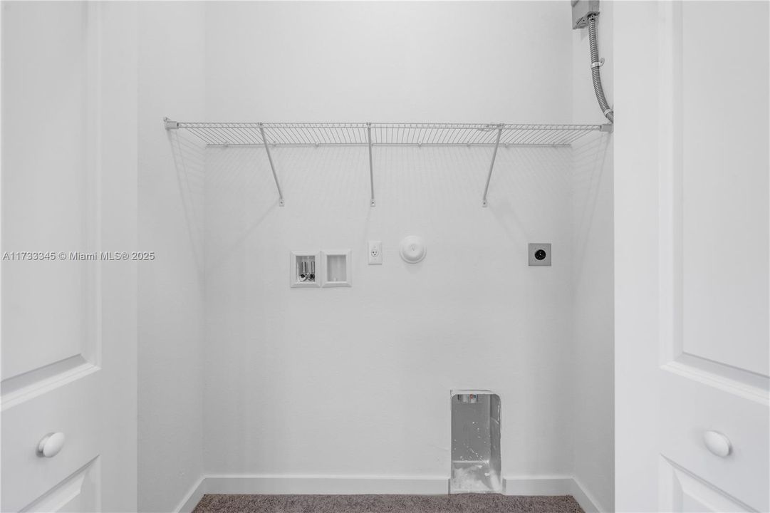 Recently Sold: $589,990 (5 beds, 3 baths, 0 Square Feet)