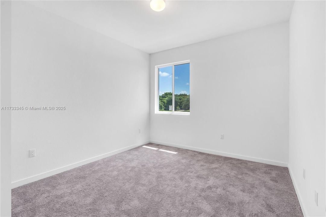 Recently Sold: $589,990 (5 beds, 3 baths, 0 Square Feet)