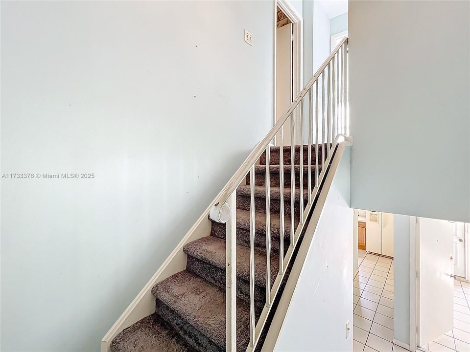 Vendido Recientemente: $225,000 (2 camas, 2 baños, 1384 Pies cuadrados)