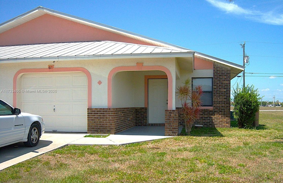 待售: $548,000 (0 贝兹, 0 浴室, 2290 平方英尺)