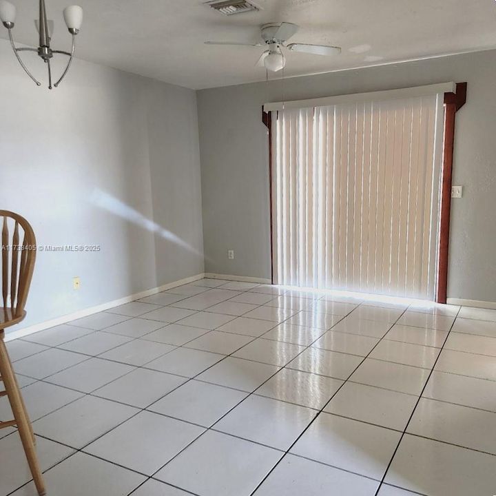 待售: $548,000 (0 贝兹, 0 浴室, 2290 平方英尺)