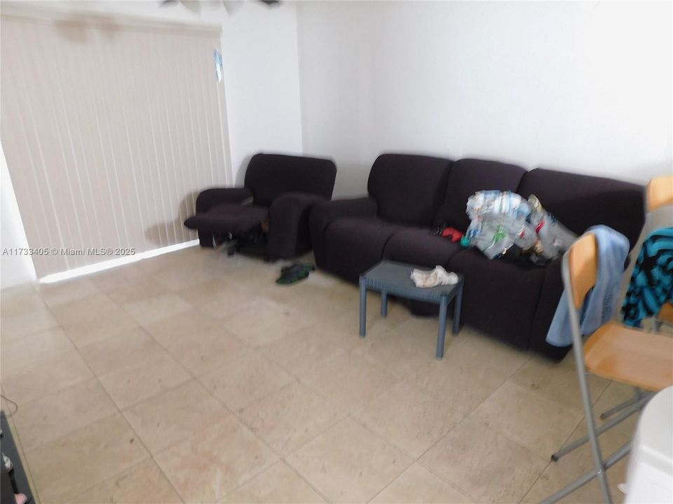 待售: $548,000 (0 贝兹, 0 浴室, 2290 平方英尺)