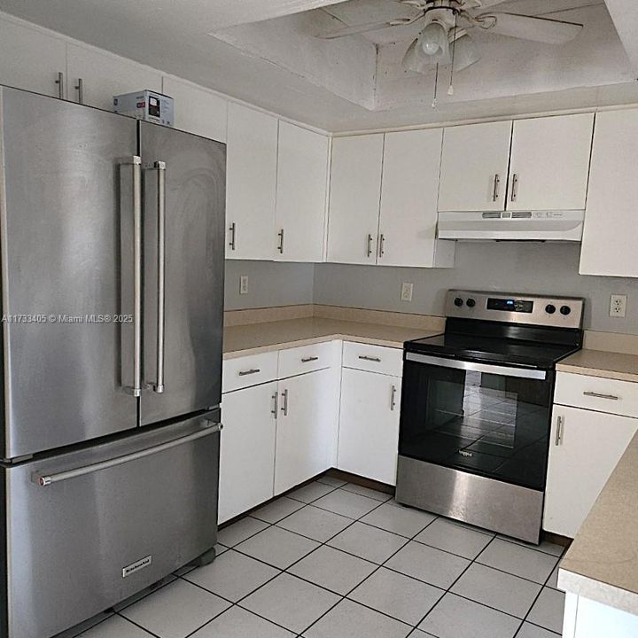 待售: $548,000 (0 贝兹, 0 浴室, 2290 平方英尺)