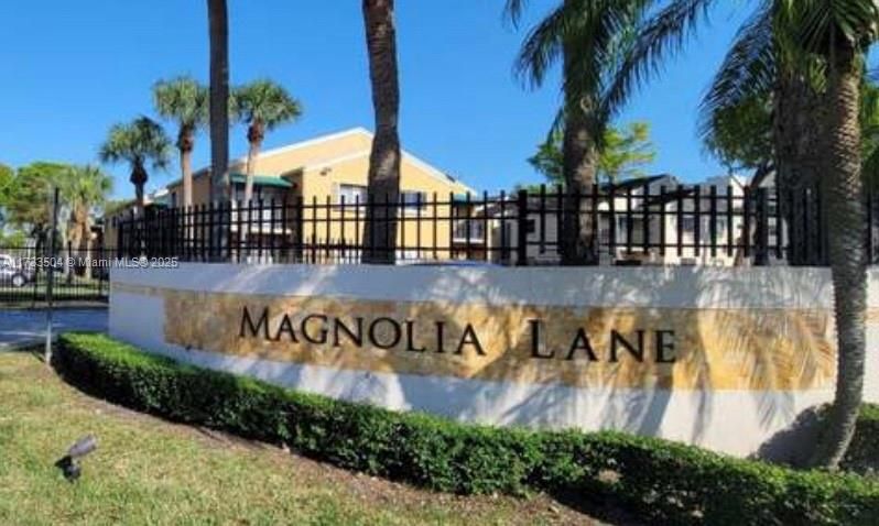 Recently Rented: $1,795 (1 beds, 1 baths, 583 Square Feet)