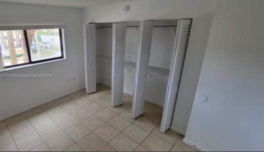 Recently Rented: $1,795 (1 beds, 1 baths, 583 Square Feet)