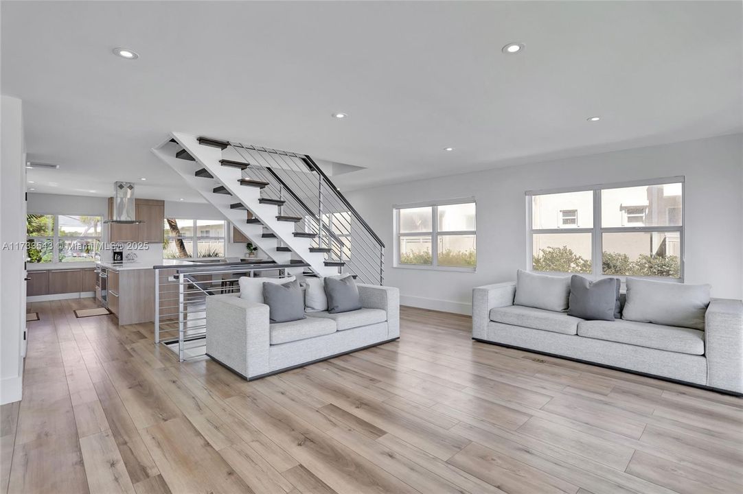 Недавно арендовано: $20,000 (4 спален, 3 ванн, 2300 Квадратных фут)